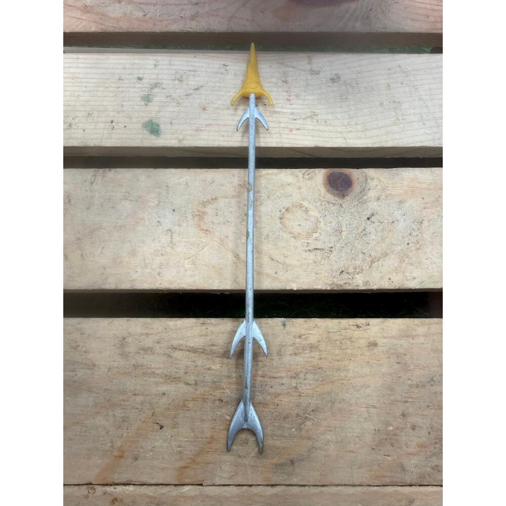 Vintage 1960s Captain Action Boy Aqualad Swordfish Harpoon/Spear - RARE